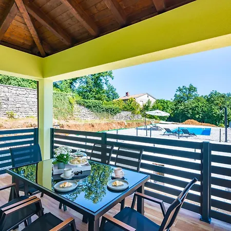 Villa Casa B With Swimming Pool And Private Parking *